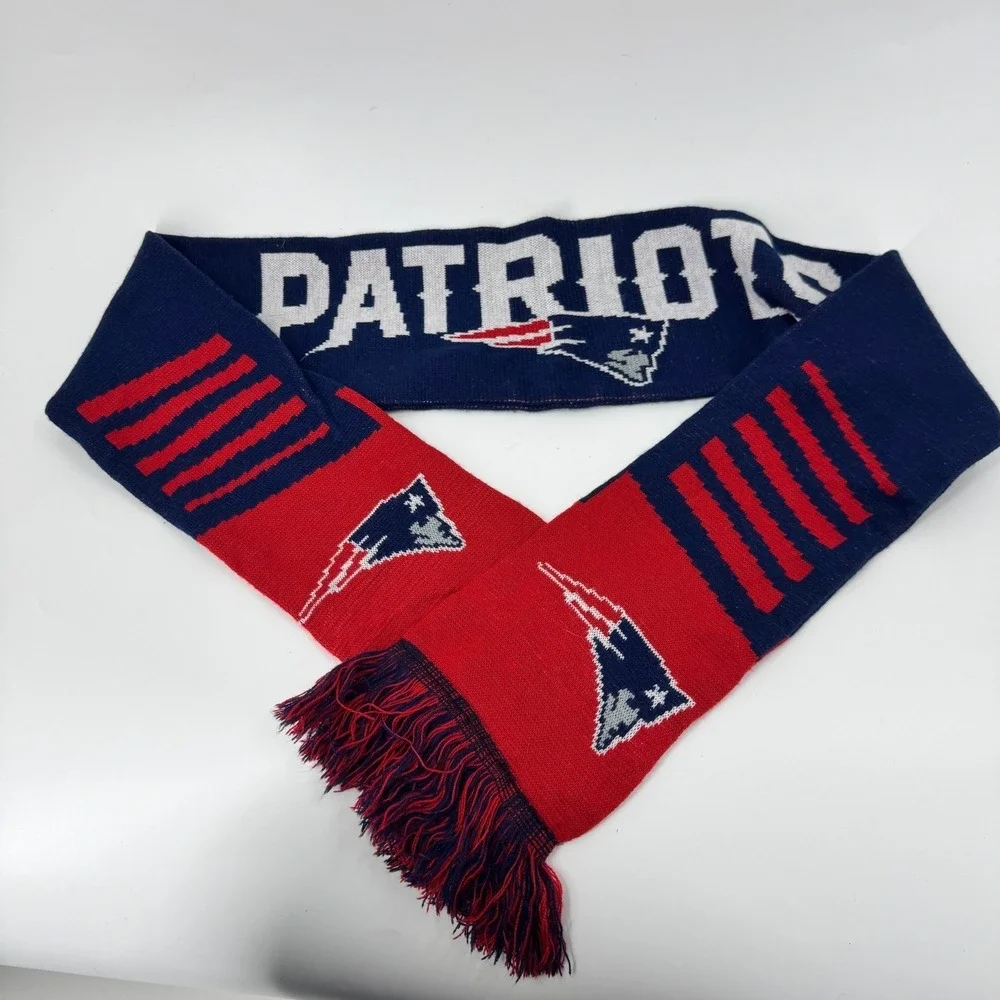 New England Patriots NFL Knit Scarf Team Logo Fringe Red‎ Blue White